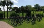 Sosta panoramica durante il tour e-bike sul Lago di Garda